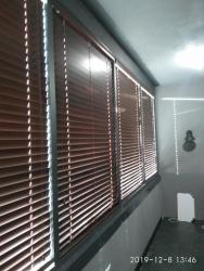 Горизонтальные жалюзи из натурального дерева