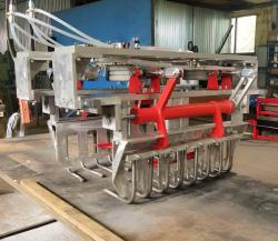 Захватное устройство для паллетирования мешков