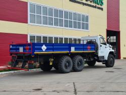 Контейнеровоз на шасси УРАЛ Next от завода "Борус"