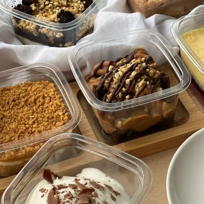 Любимые десерты в виде аккуратных порций на любой вкус.