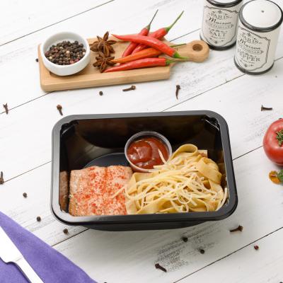 Фетучини с лососем